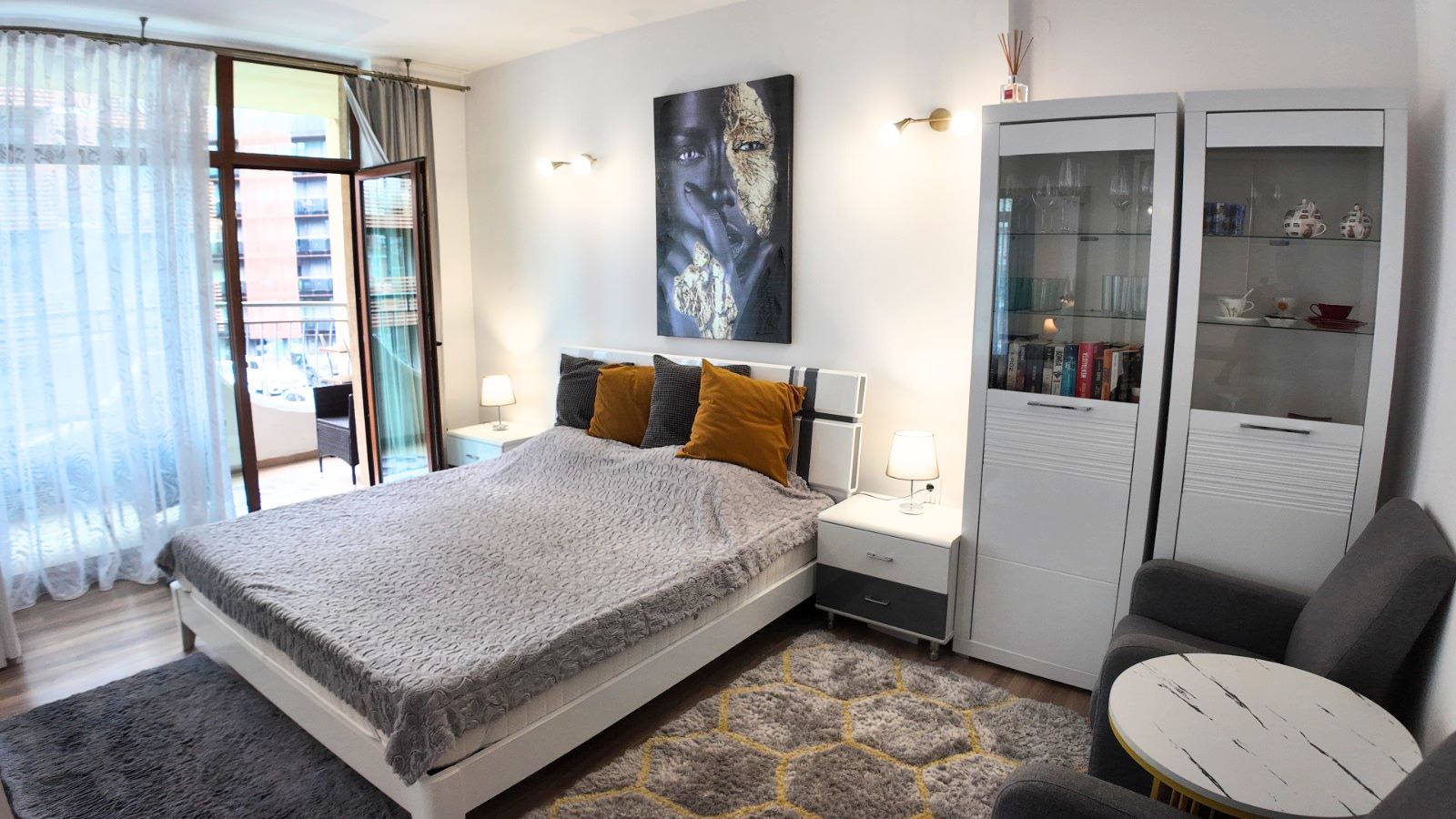 Stylish 1-Bedroom Apartment in a Complex with Swimming Pools and Excellent Amenities