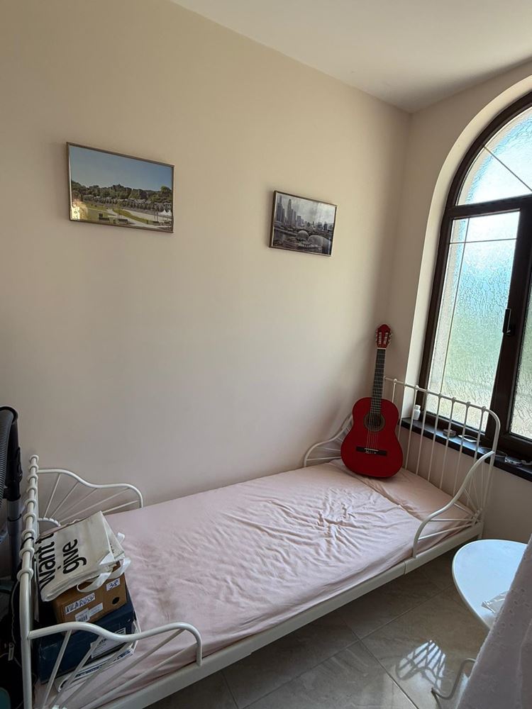 Luxury duplex apartment with spacious veranda and pool view in Sveti Vlas