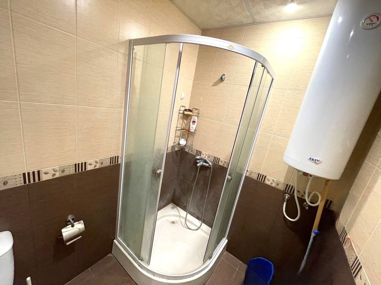 Large One-Bedroom Apartment 100 Metres from the Beach in Pomorie with Direct Access to the Swimming Pool