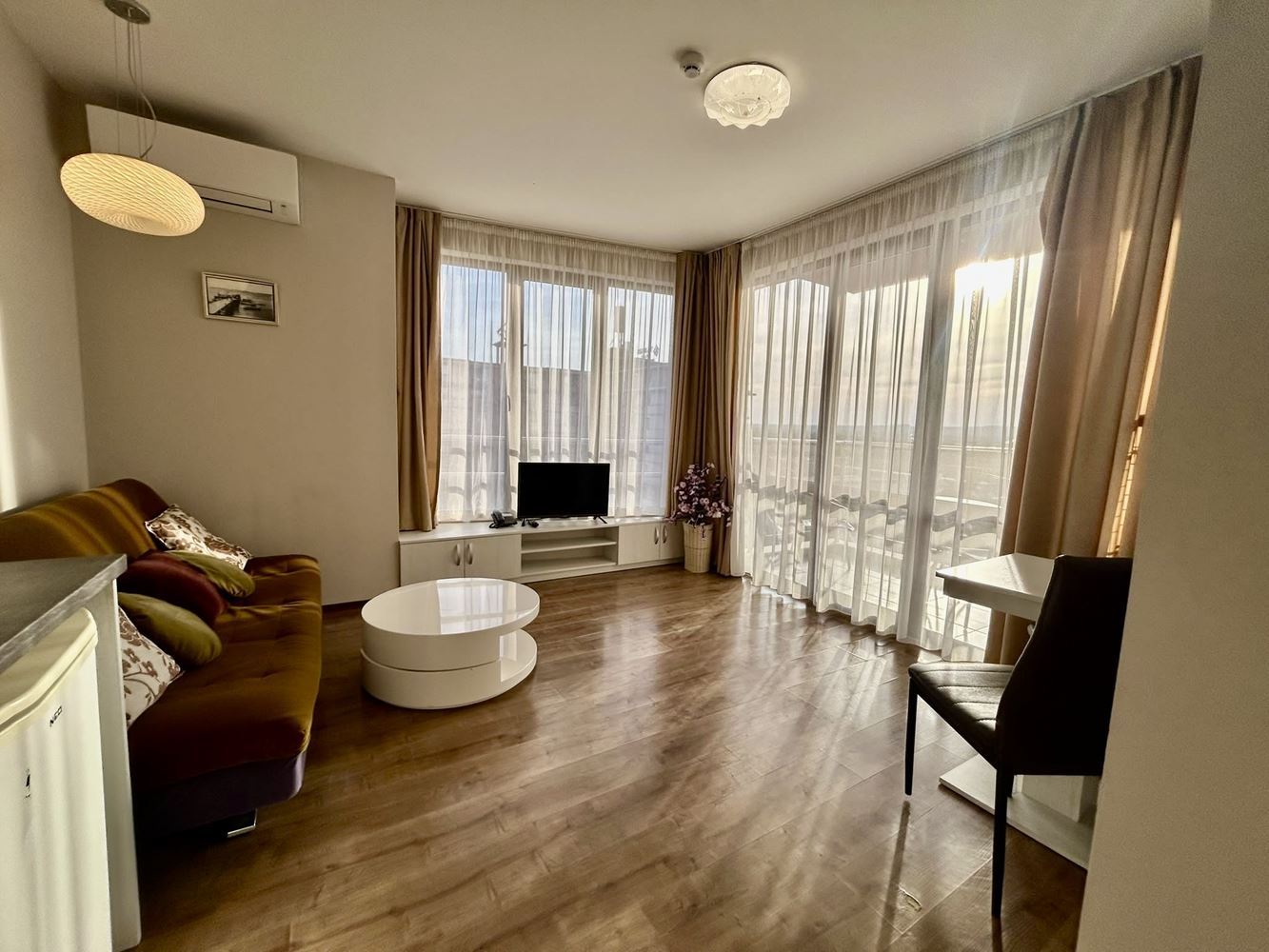 Two-room apartment with a pool view in a complex with extensive infrastructure