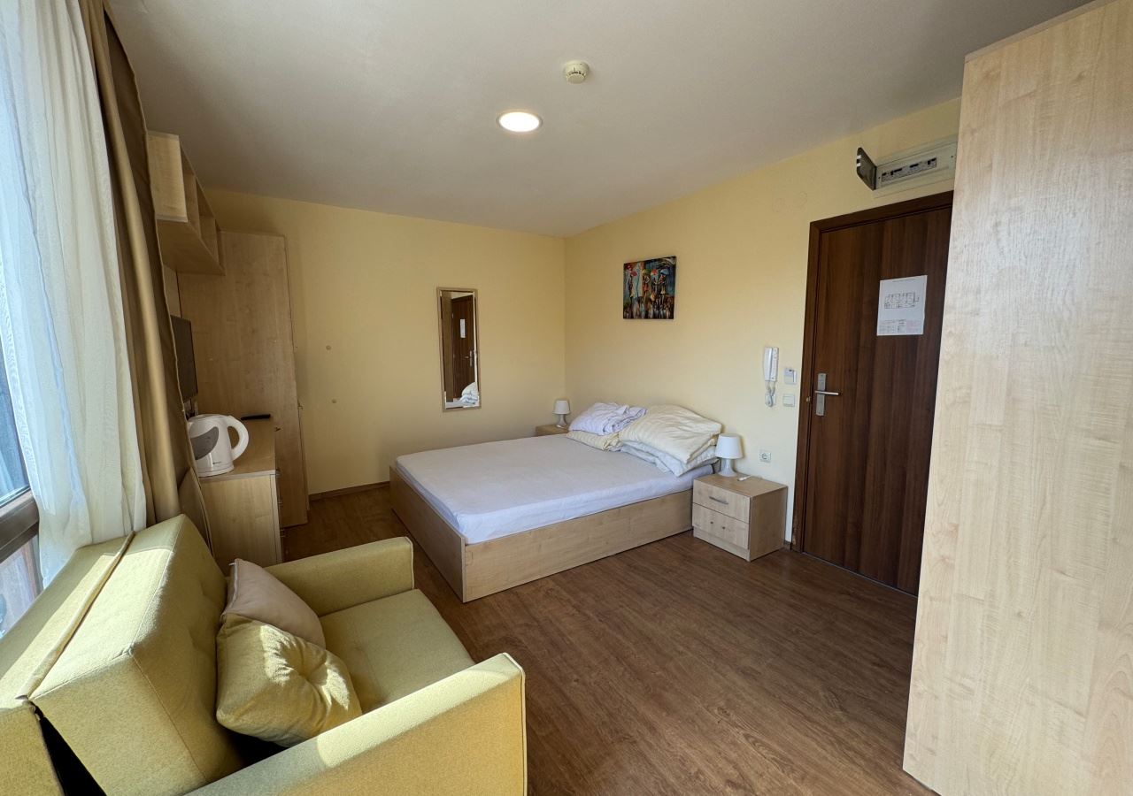 Studio on the first sea line in Sveti Vlas – a combination of location and comfort