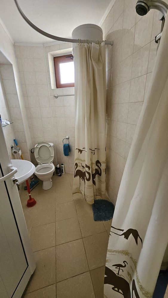 Three-room apartment with sea view only 50 meters from the beach in Byala – no maintenance fee