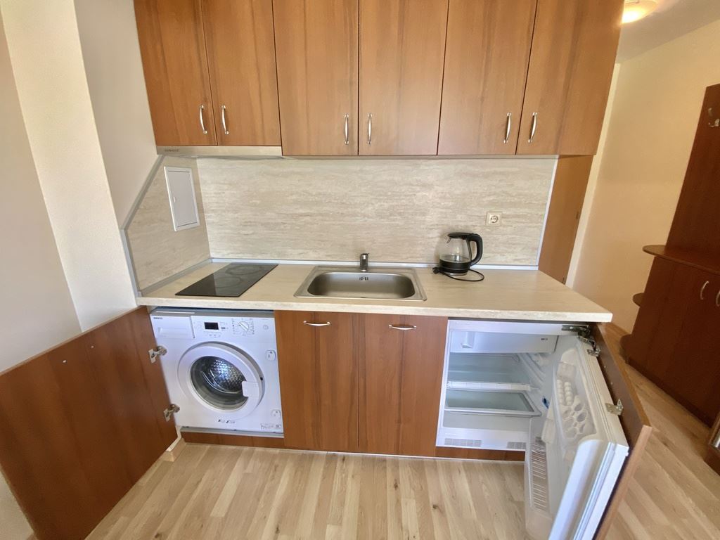 Functional studio with mountain view – Sunny Beach, northern area, 500 m from the beach