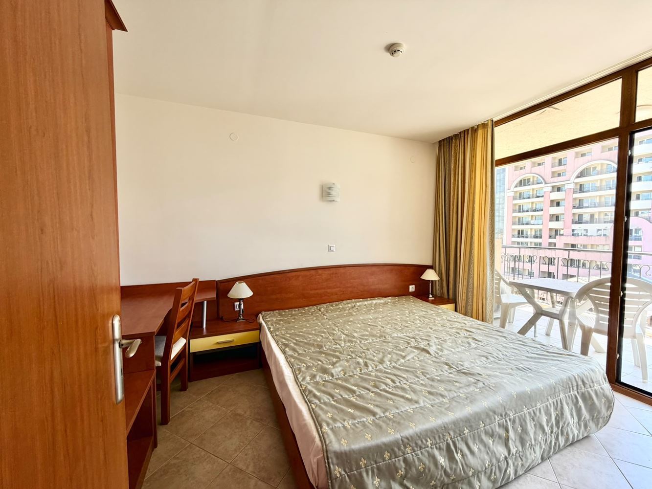 Spacious One-Bedroom Apartment with Sea View on the Second Line in Sunny Beach