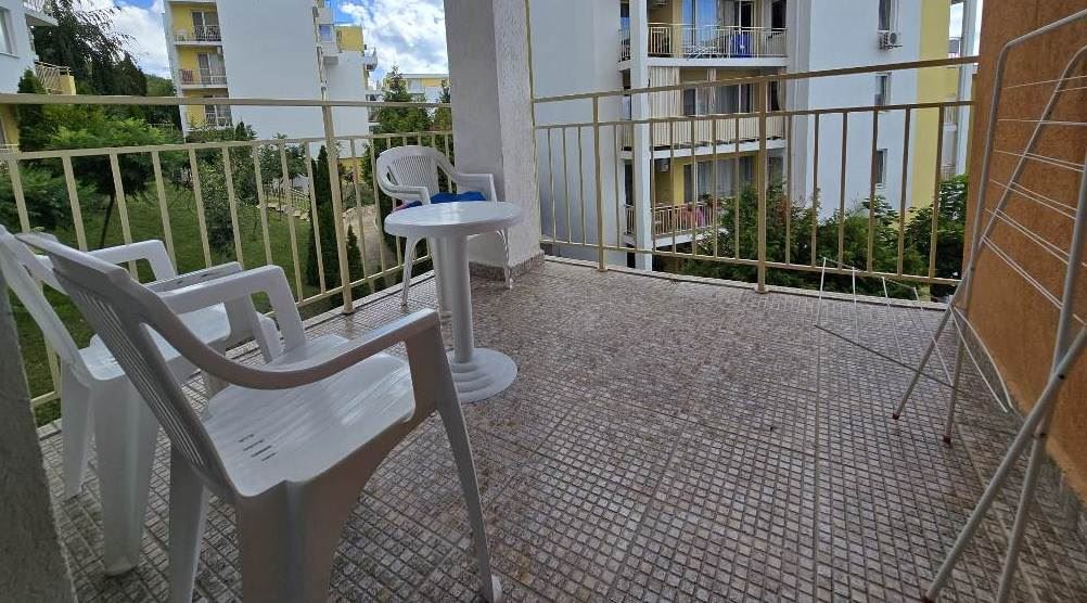 Three-Room Apartment in a Complex with Extensive Infrastructure in Sveti Vlas