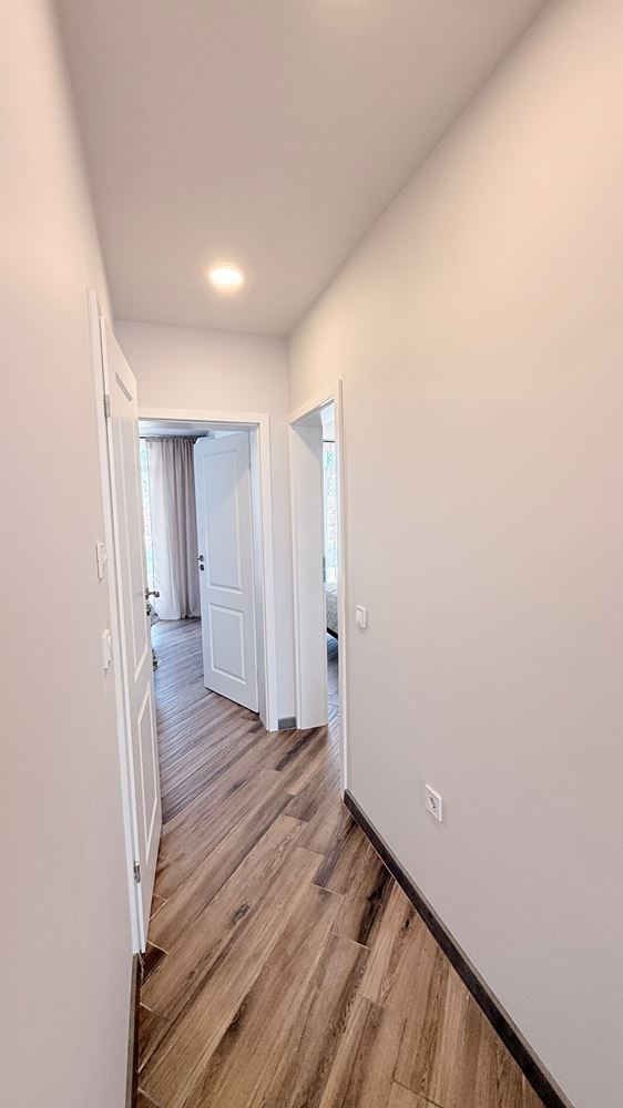 Luxury three-bedroom apartment on the first line in Ravda – space, prestige, and breathtaking sea panorama