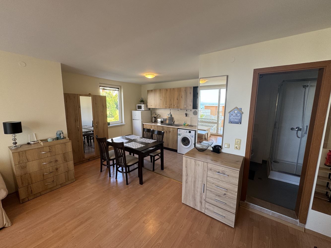 Spacious studio in Sveti Vlas with beautiful pool view – excellent investment by the sea