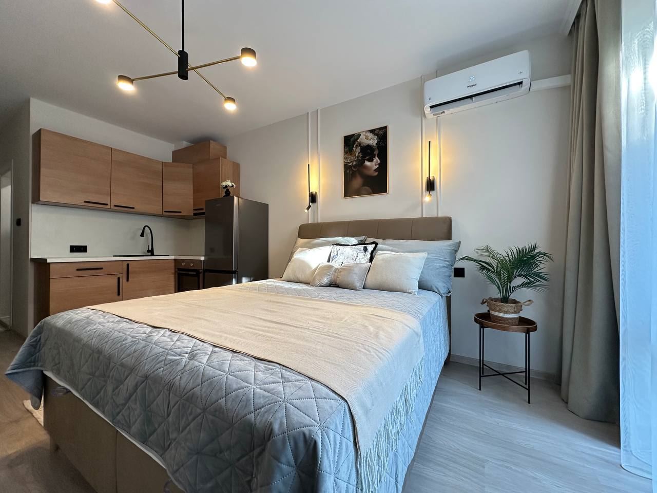 Stylish and cozy apartment with direct access to the pool – modern studio in a gated complex, 300 m from the sea