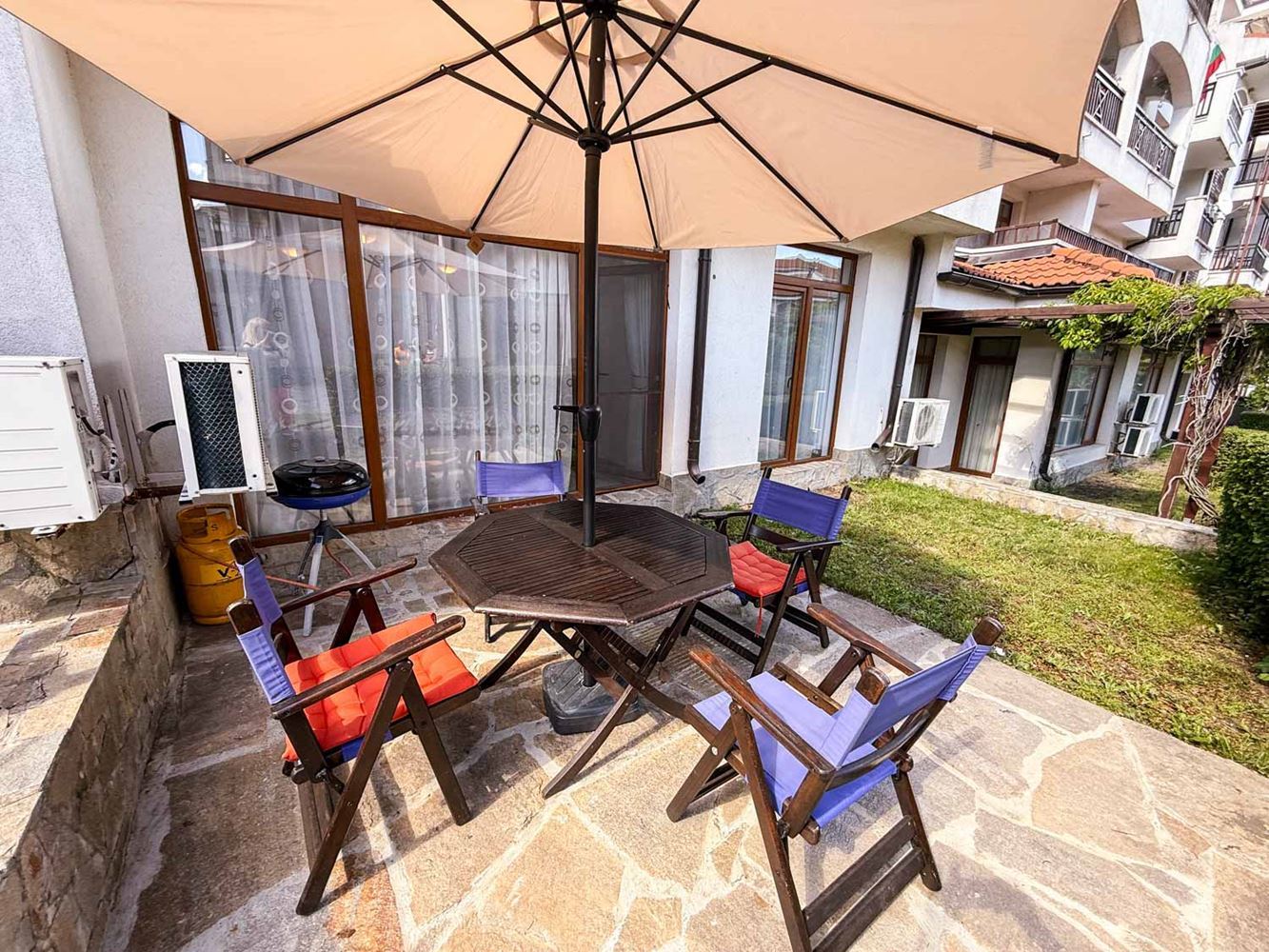 Spacious One-Bedroom Apartment with a Private Garden and Large Veranda in a Complex near Aheloy