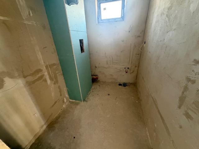 Spacious two-bedroom apartment with sea view in Sarafovo – ready to move in with Act 16