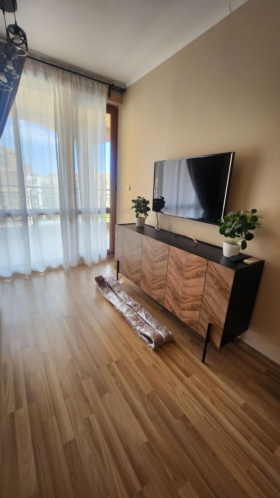 Comfortable One-Bedroom Apartment in a Complex in Sunny Beach with a Swimming Pool and Year-Round Maintenance