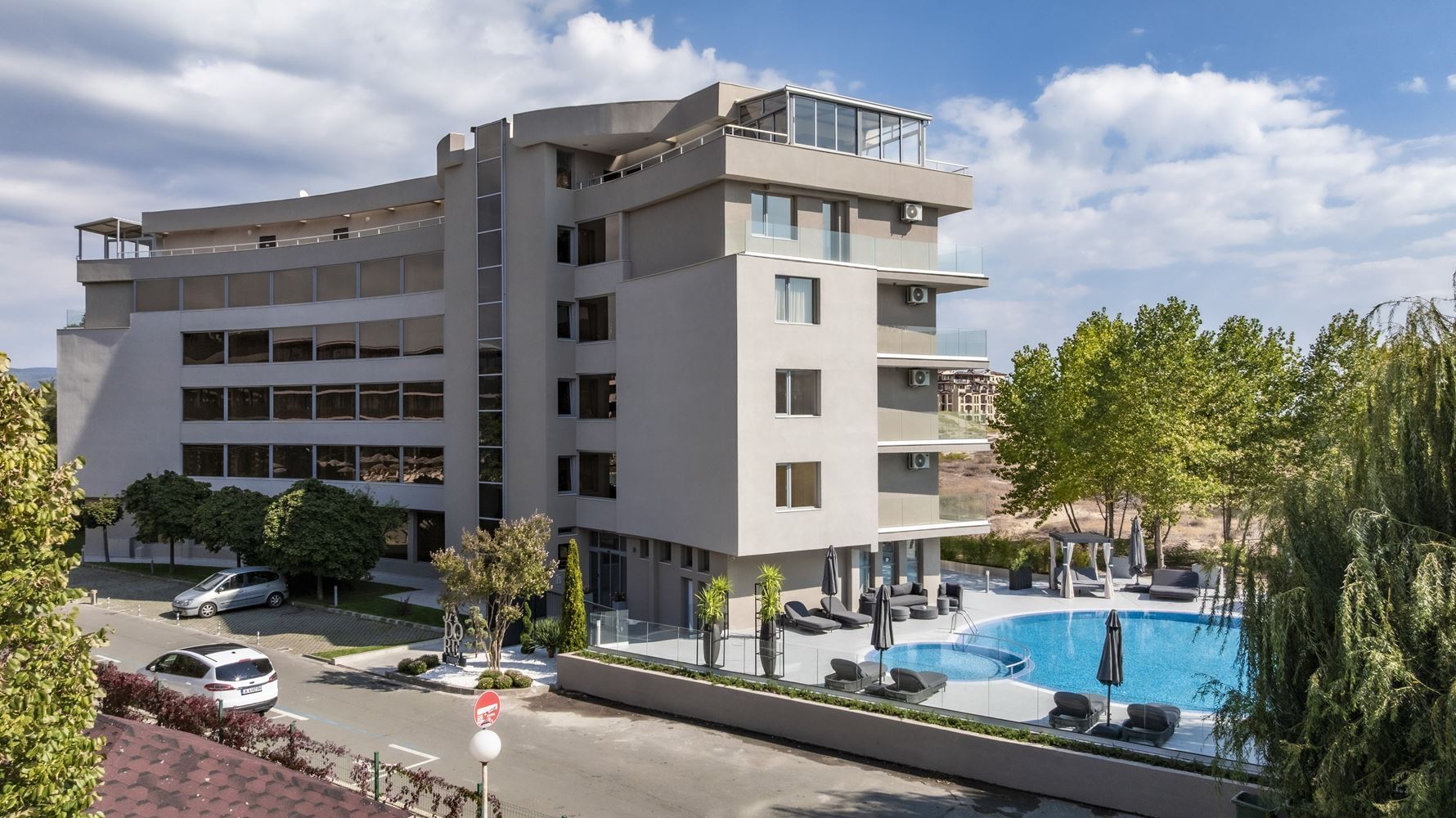 First Line in Sunny Beach – Spacious One-Bedroom Apartment with Sea, Mountain and City Views