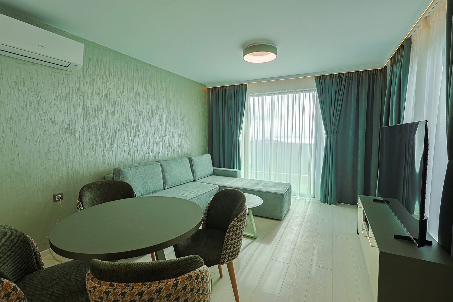 Two-Bedroom Apartment with Panoramic Sea Views in a Quiet, Green Complex in Sunny Beach