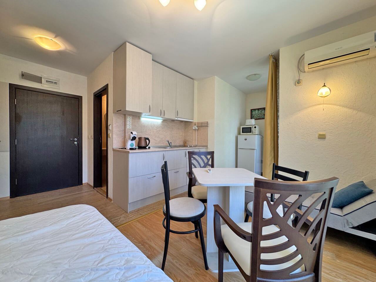 Stylish Furnished Studio in the Heart of Sunny Beach – Tranquillity Close to Cacao Beach