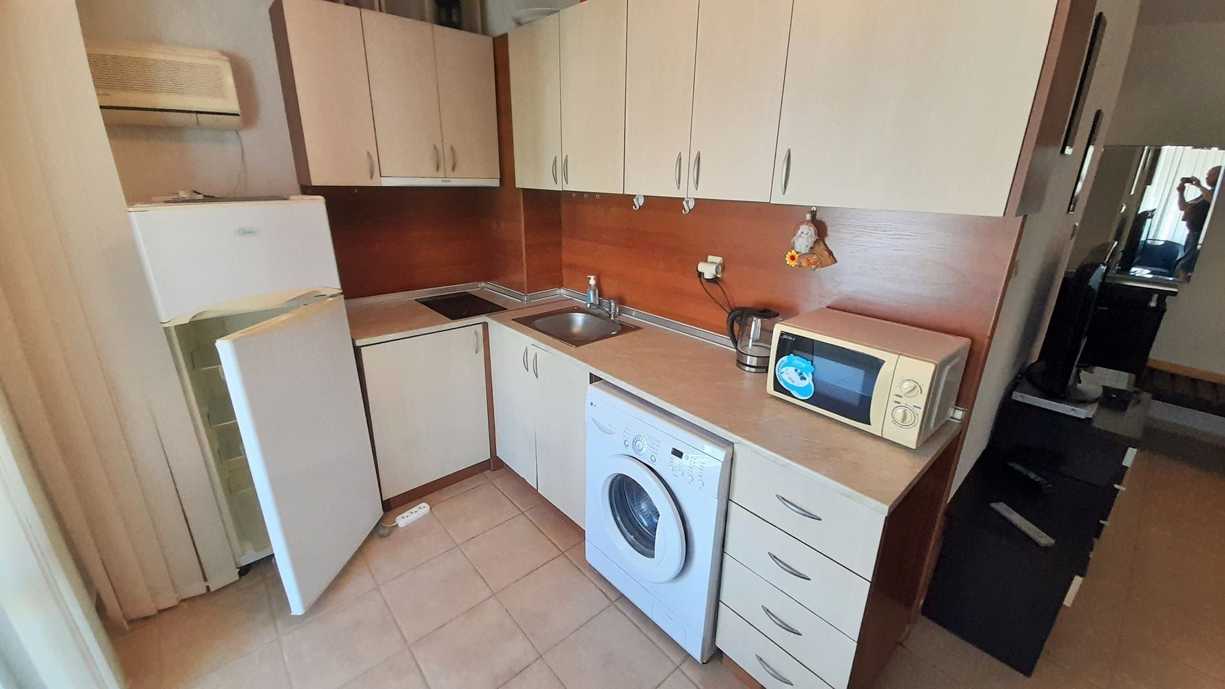 Cozy One-Bedroom Apartment with Spacious Terraces and a Low Maintenance Fee in Sunny Beach