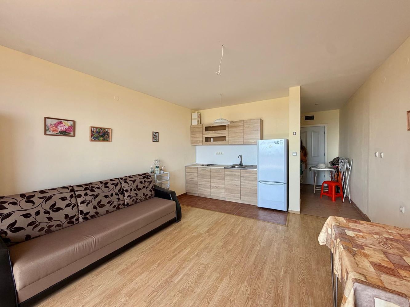 Furnished Studio with Panoramic Sea View in Ravda, Just 50 Meters from the Sea