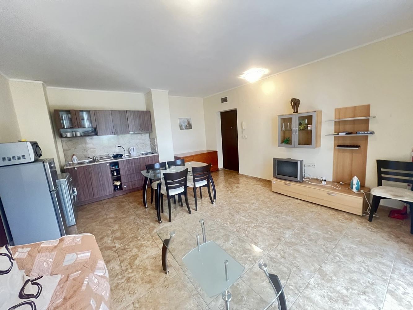 Spacious Two-Bedroom Apartment with Pool View in a Prestigious Complex in Nessebar