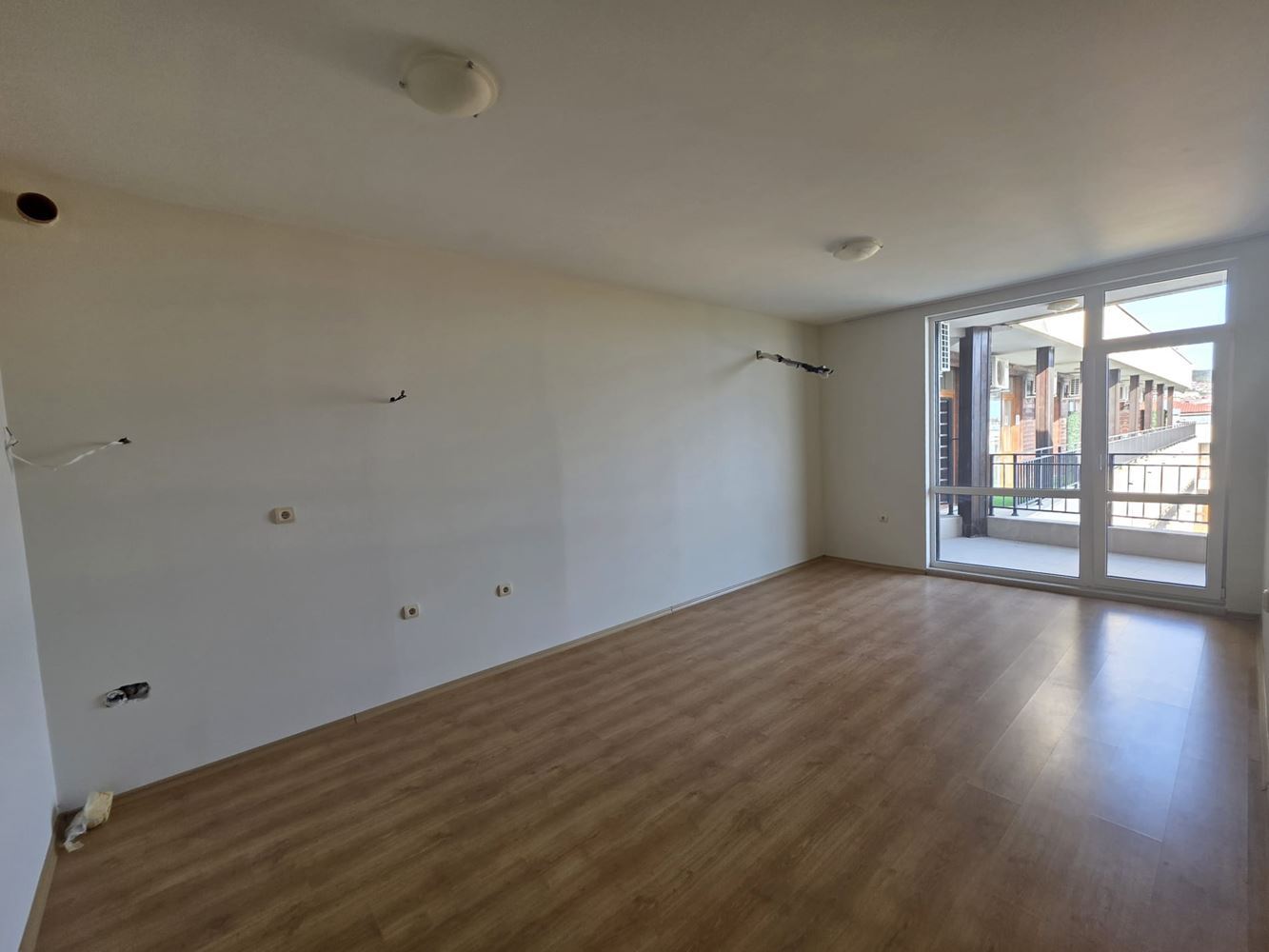 New One-Bedroom Apartment with Sea Views in Sveti Vlas