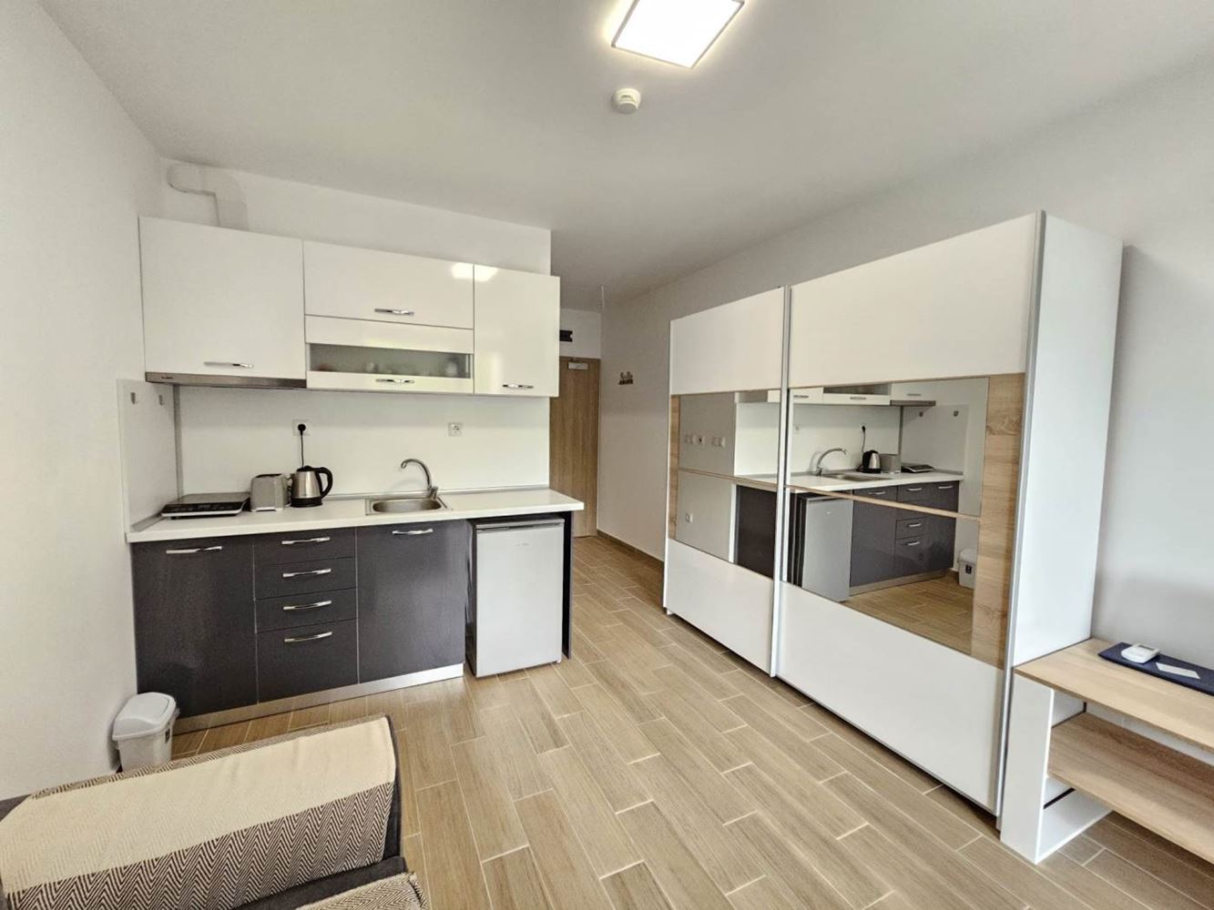 Studio with furniture in the center of Sunny Beach – ready for use or investment