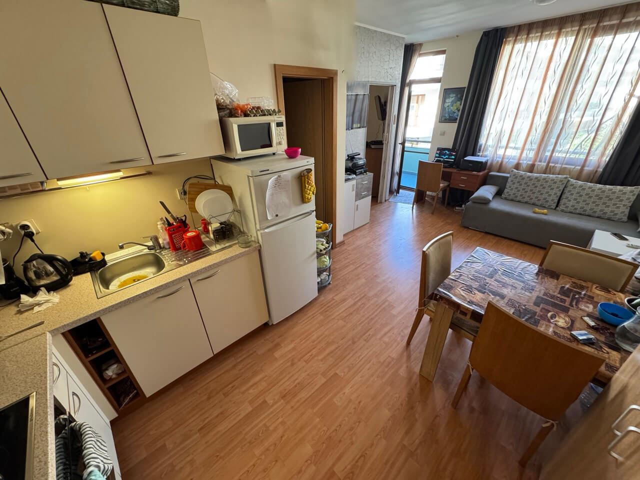 One-bedroom apartment in a complex with a seaside atmosphere on the first line in Sveti Vlas