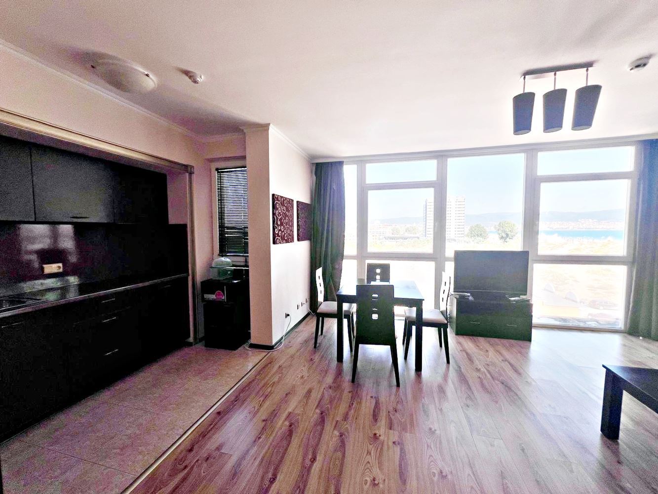 One-Bedroom Apartment with Panoramic Sea View on the First Line – Spacious Apartment in Sunny Beach