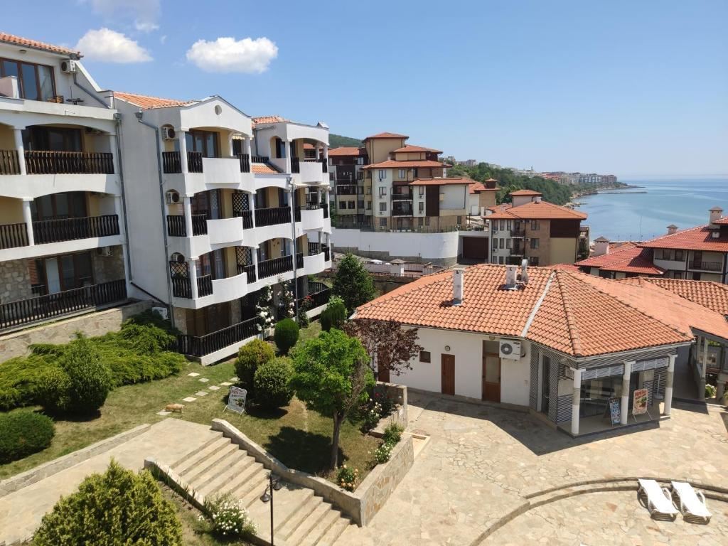 Luxury Two-Bedroom Apartment on the First Sea Line in the VIP Zone of Sveti Vlas