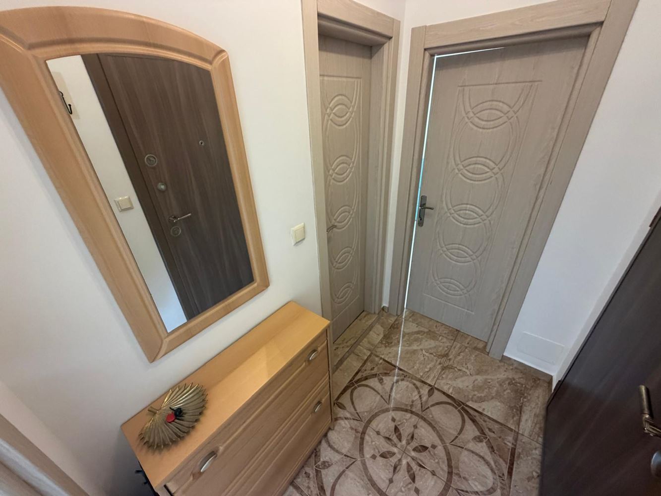 Cozy one-bedroom apartment with a huge terrace in Ravda – your own private space by the sea