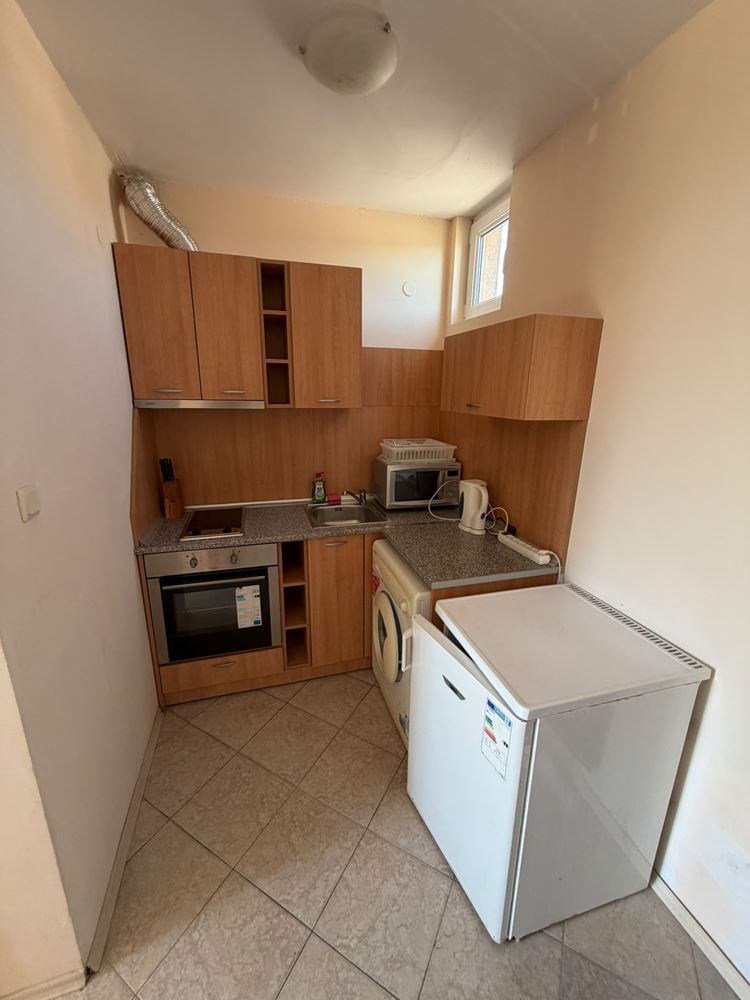 Spacious One-Bedroom Apartment in a Prestigious Gated Complex Near the Beach in Sunny Beach