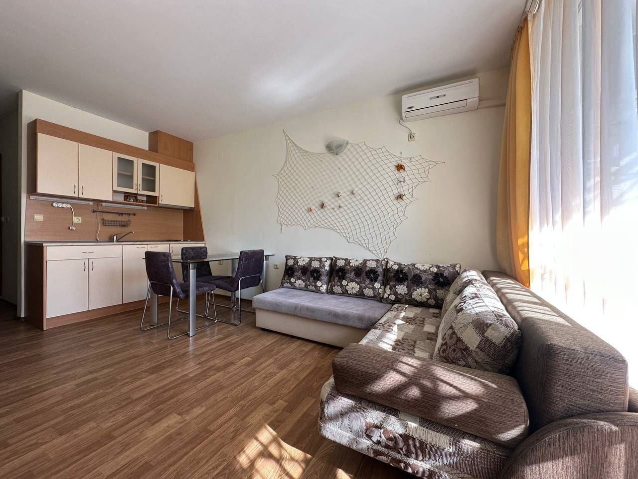Cozy One-Bedroom Apartment in Ravda with Direct Access to the Pool Area