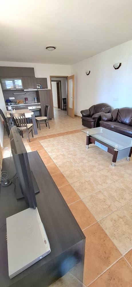 Three-room apartment on the first line with frontal sea view in Pomorie. With underground parking space!