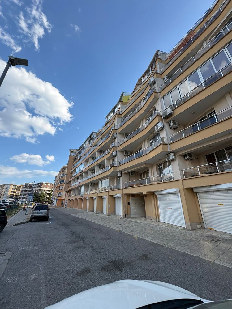 Furnished One-Bedroom Apartment in the Old Town of Pomorie