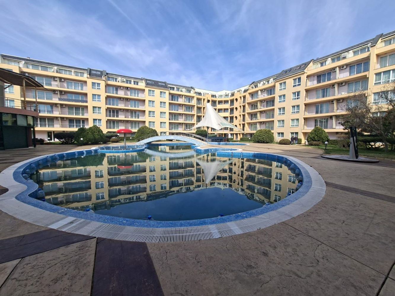 Spacious One-Bedroom Apartment with Full Resort Infrastructure in Sunny Beach