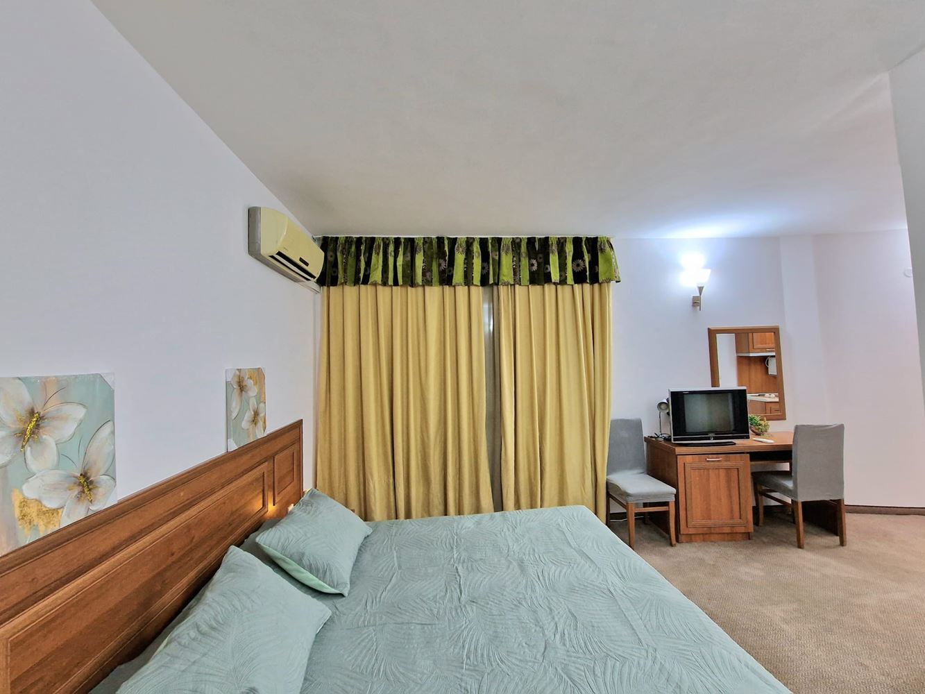 Panoramic studio on the top floor in Sunny Beach – tranquility, space, and a sense of freedom