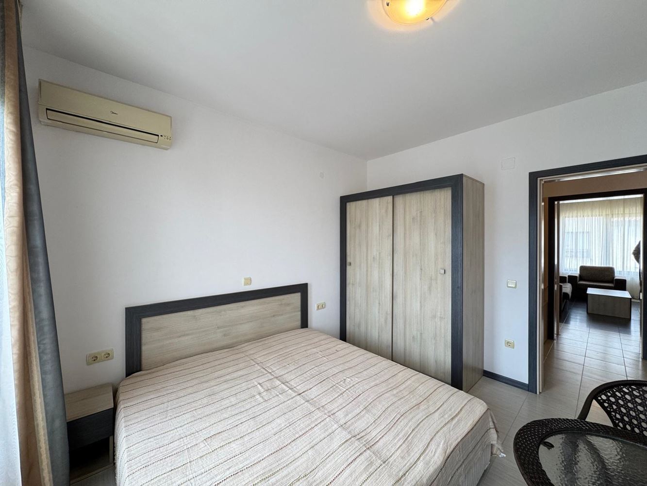Two-bedroom apartment with sea panorama and private beach in a prestigious complex in Chernomorets