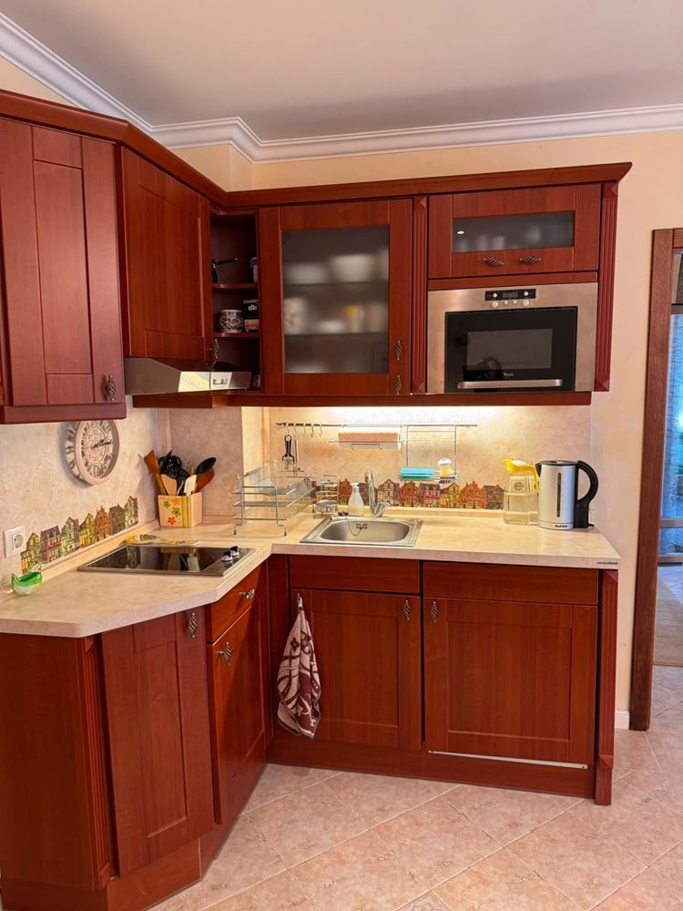 Three-room apartment with sea view surrounded by pine trees – luxury and tranquillity on the first line in Sozopol