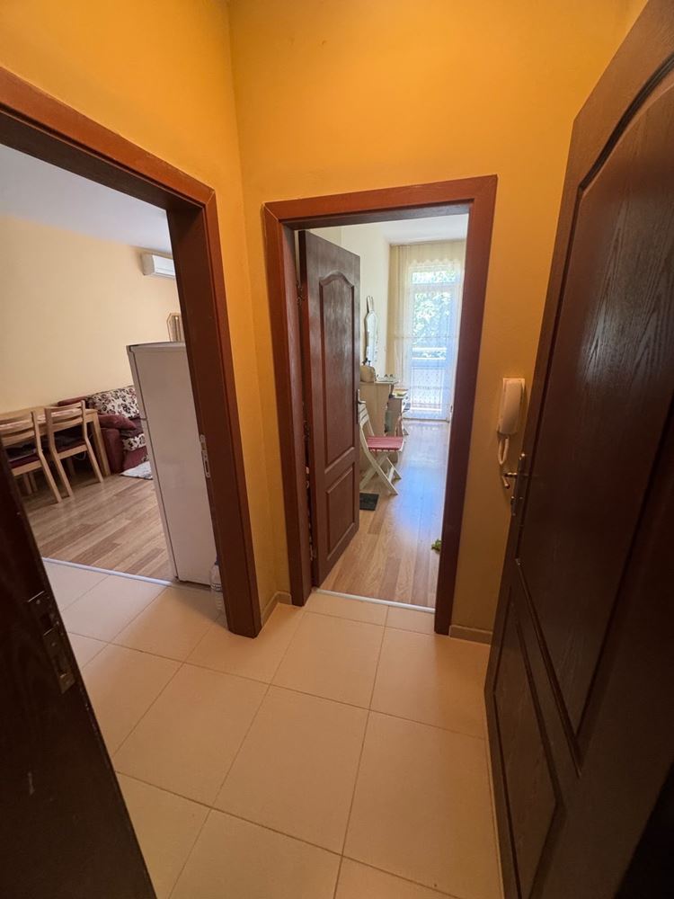 One-bedroom apartment in the Old Town of Pomorie – fully furnished, in a residential building and ready to move in