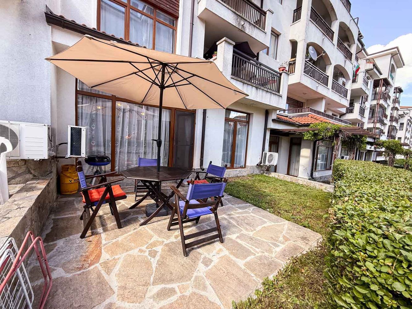 Spacious One-Bedroom Apartment with a Private Garden and Large Veranda in a Complex near Aheloy