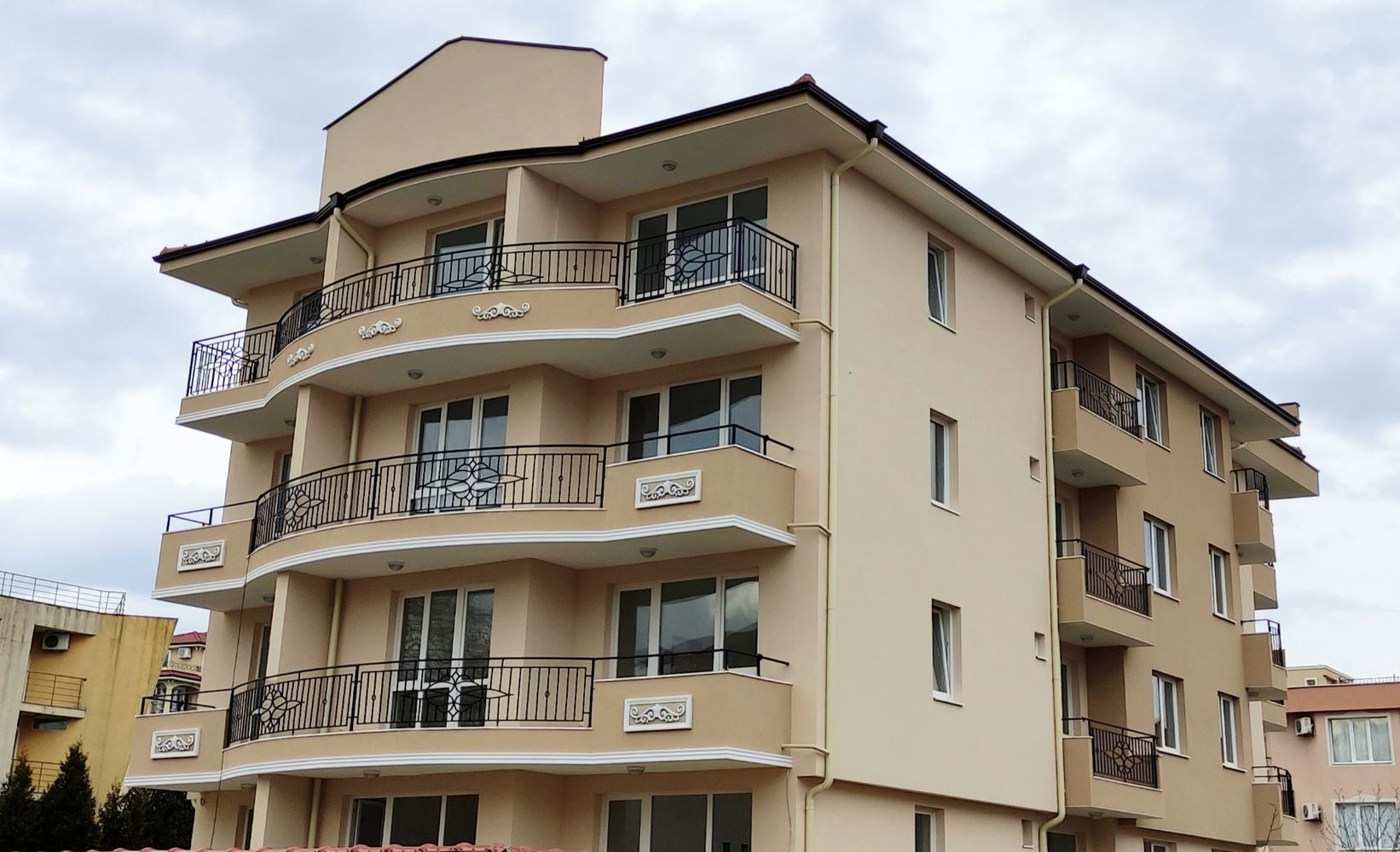 Cozy Furnished Studio in Ravda – Close to the Sea and with a Low Maintenance Fee