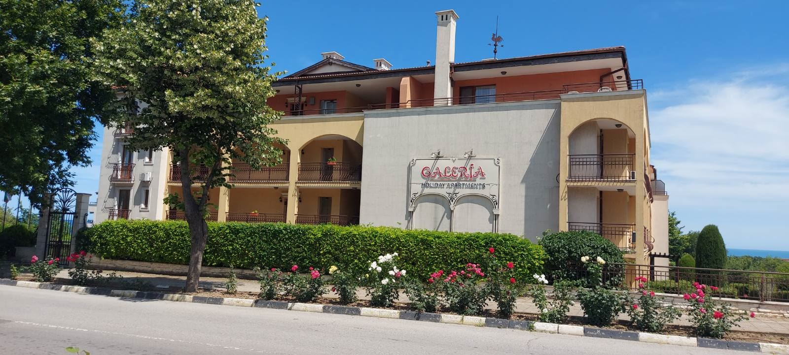 Spacious Studio in a Complex in Obzor, Surrounded by Greenery and a Short Walk from the Sea