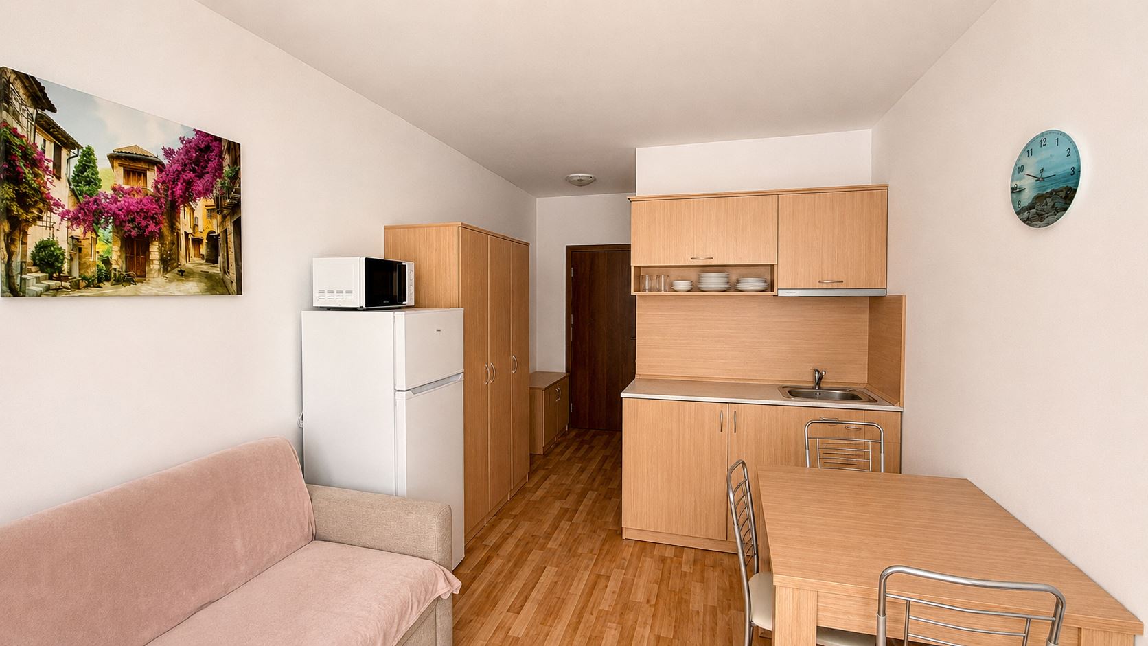 Cozy One-Bedroom Apartment with Pool View in a Quiet Area of Sunny Beach
