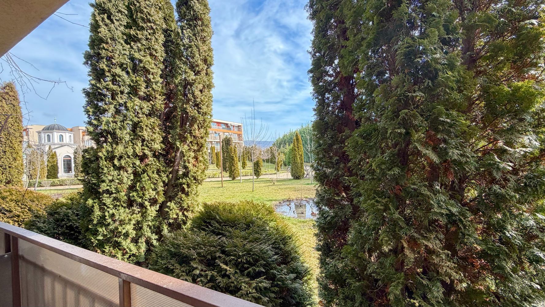 Spacious studio with a terrace in a modern complex in Sunny Beach – comfort and entertainment within walking distance of the sea