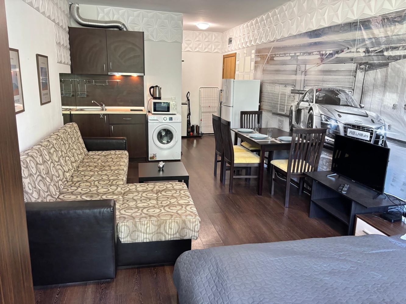 Furnished Studio in the Cocoa Beach Area – Excellent Investment by the Sea