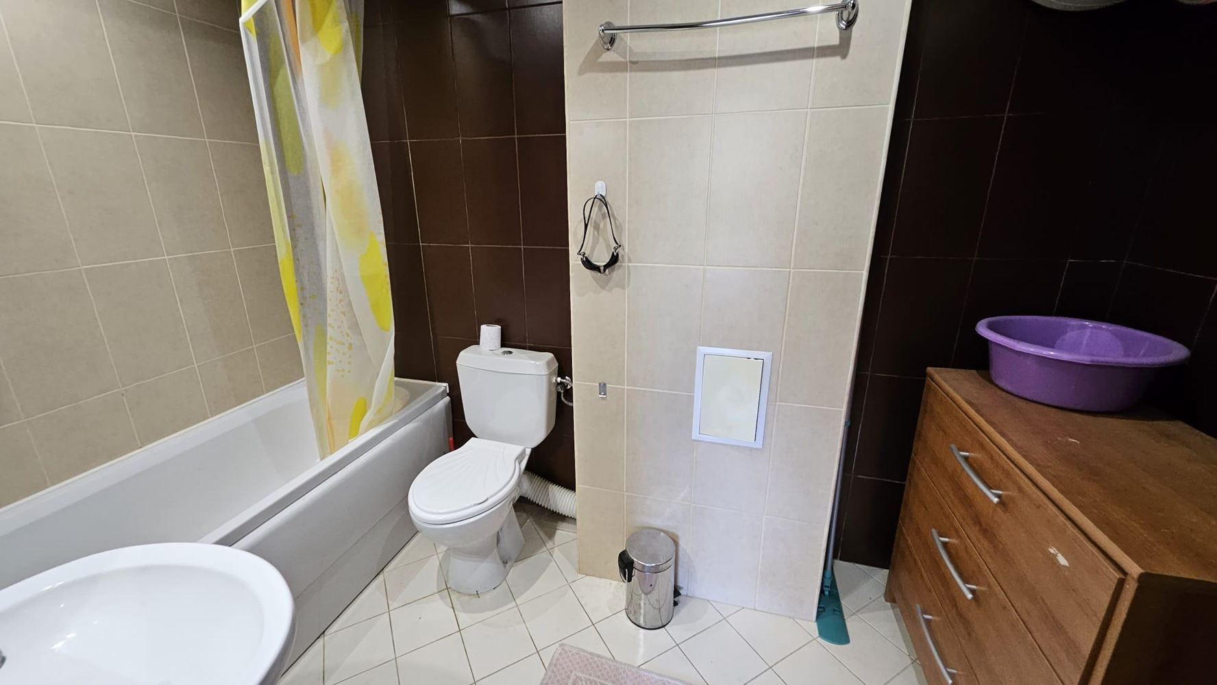 Apartment in a Complex in Sunny Beach with Swimming Pool, Restaurant and Low Maintenance Fee