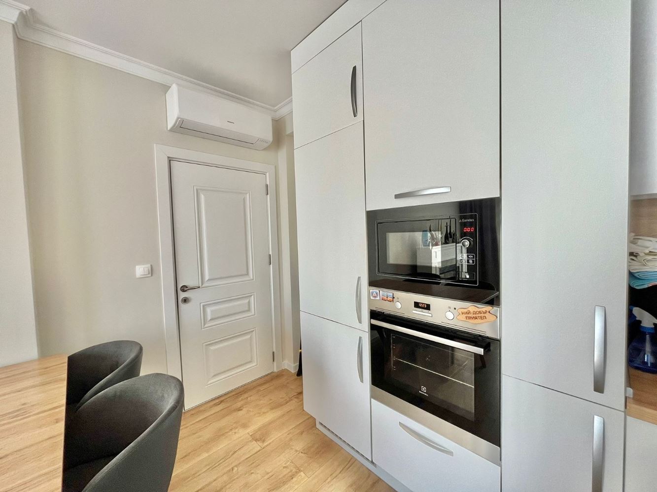 Two-level apartment with two bedrooms in the centre of Ravda – luxury, comfort and excellent location close to the sea