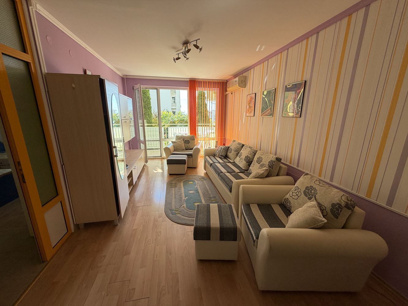 One-Bedroom Apartment with a Spacious Terrace and Sea View in Sveti Vlas – 300 Metres from the Beach