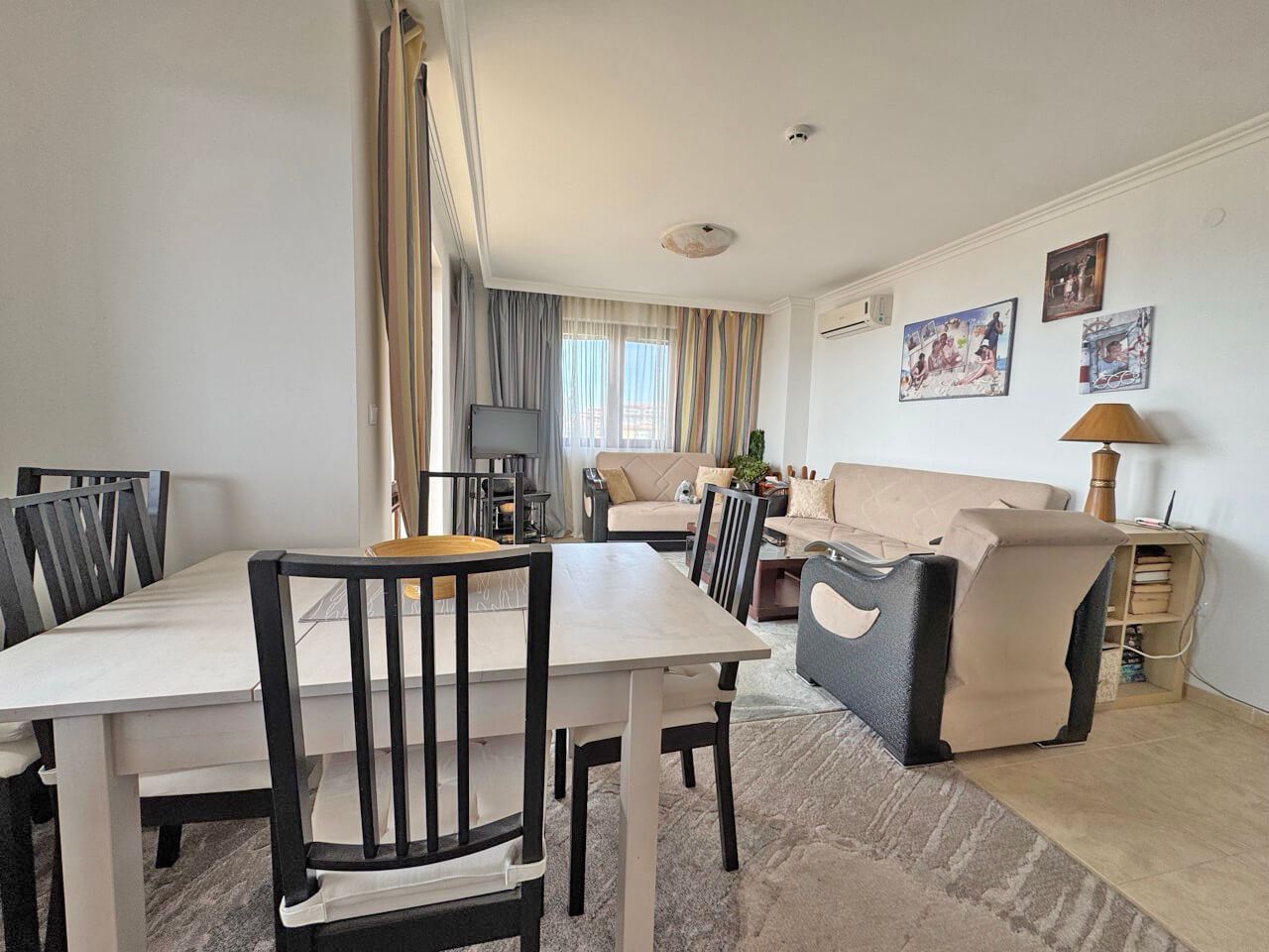 Spacious two-bedroom apartment in a boutique complex just meters from the sea in Sveti Vlas