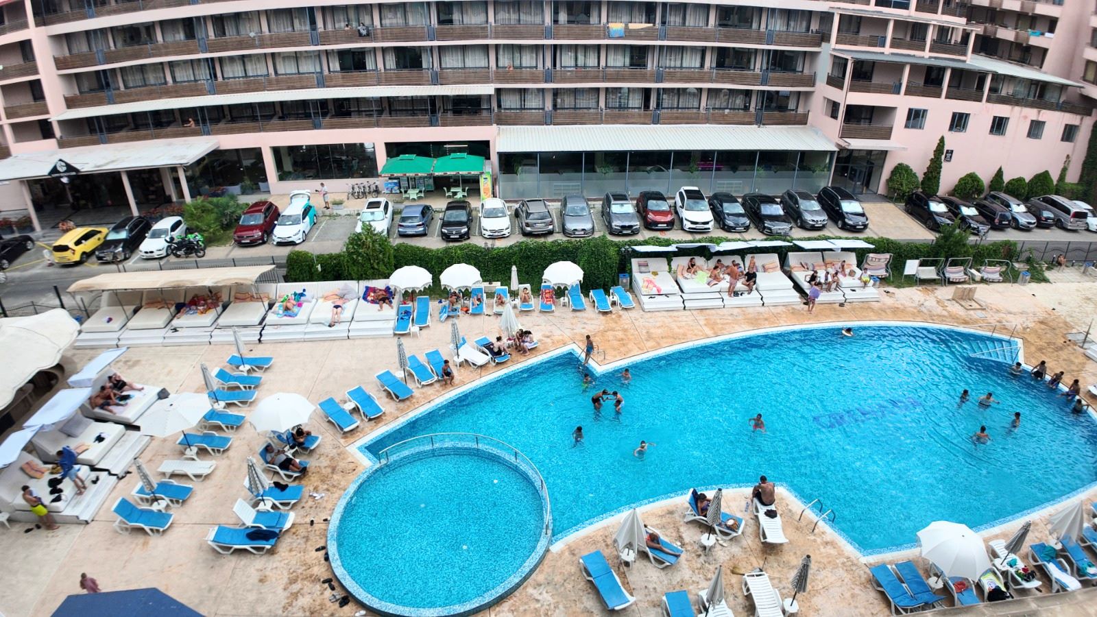 Wonderful 1-Bedroom Apartment in Sunny Beach – Fully Furnished Property in a Well-Maintained Complex