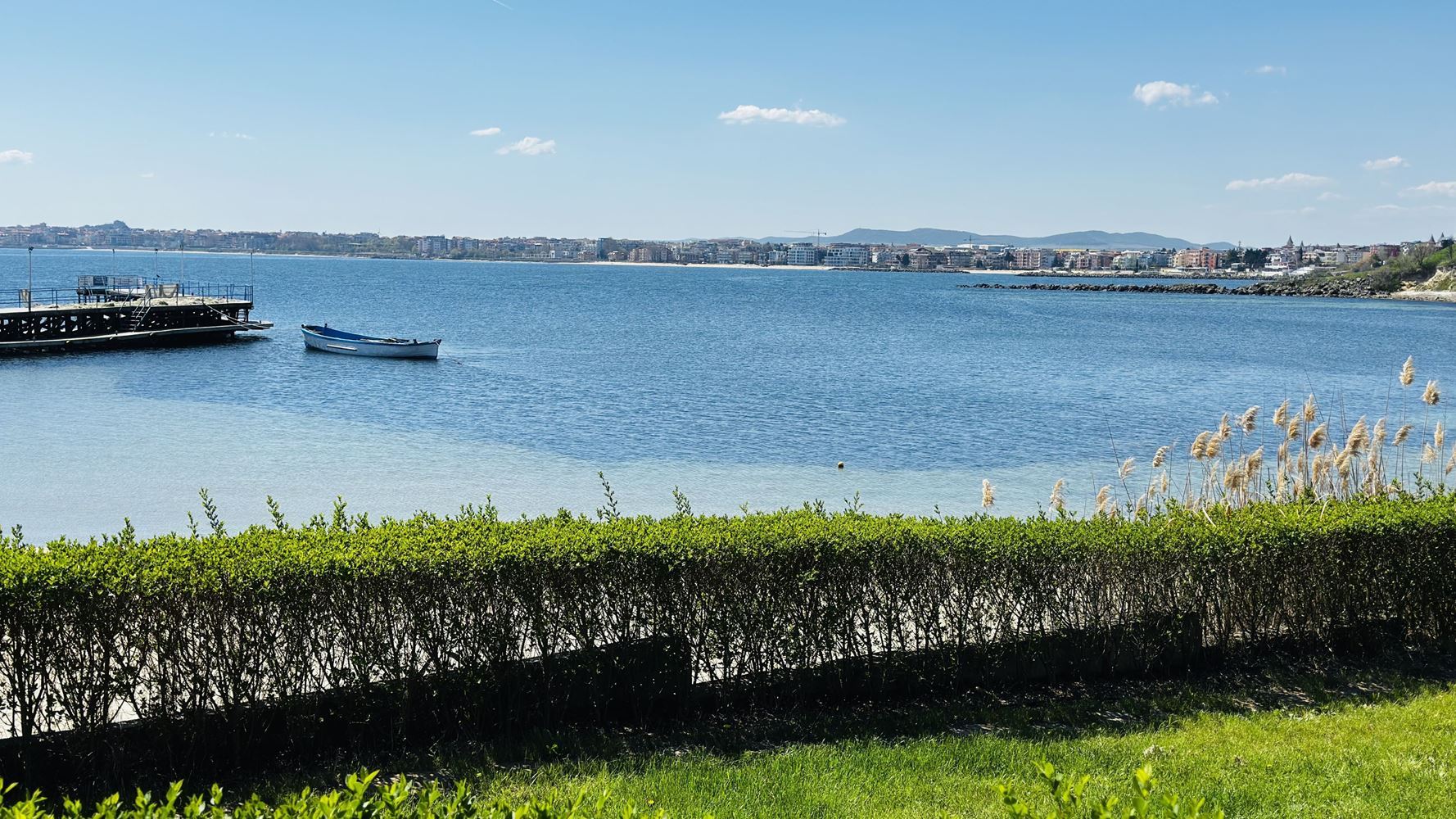Spacious one-bedroom apartment in Nessebar – an excellent choice for year-round living and investment