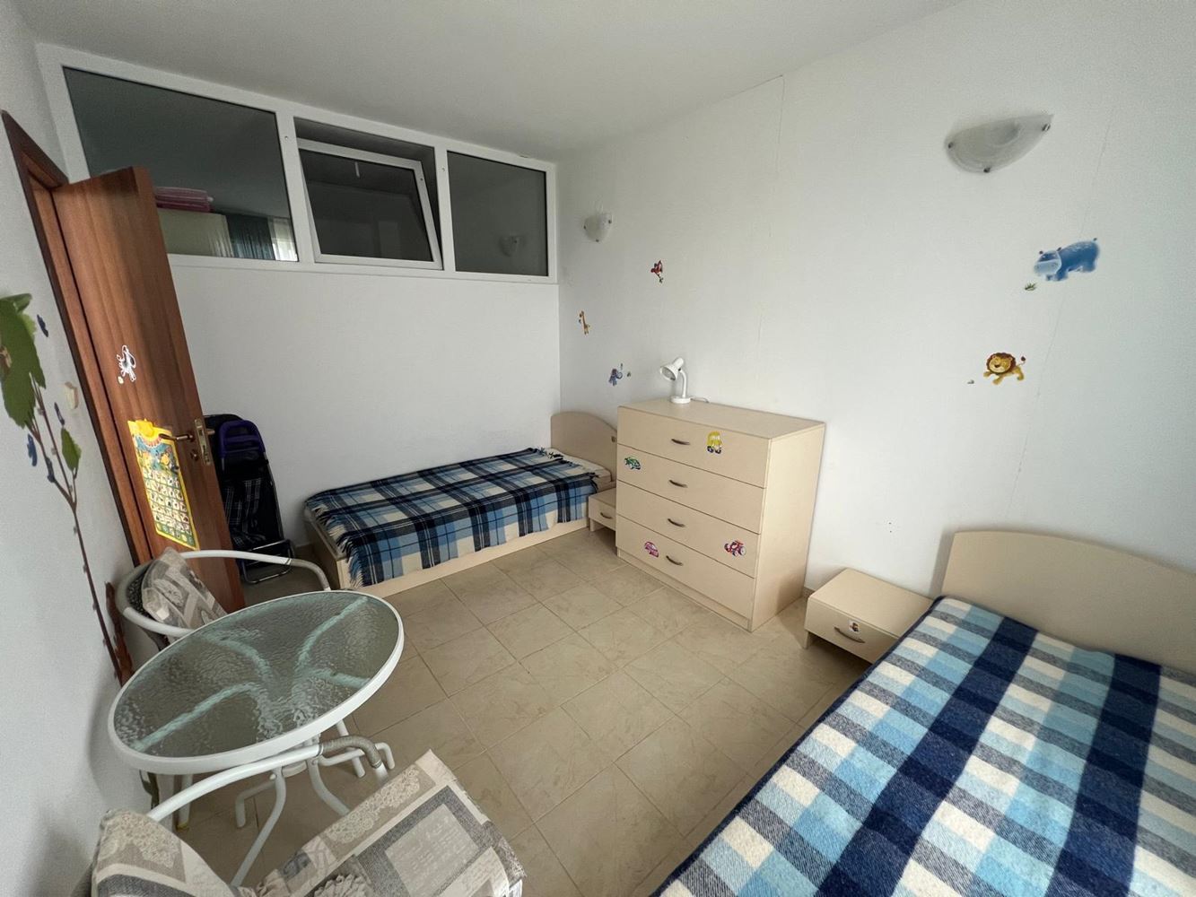 Two-Bedroom Apartment in a Year-Round Complex Near the Sea – Ready to Move In