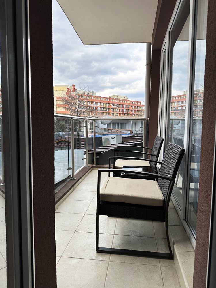 Stylish one-bedroom apartment just meters from the beach in Sunny Beach resort